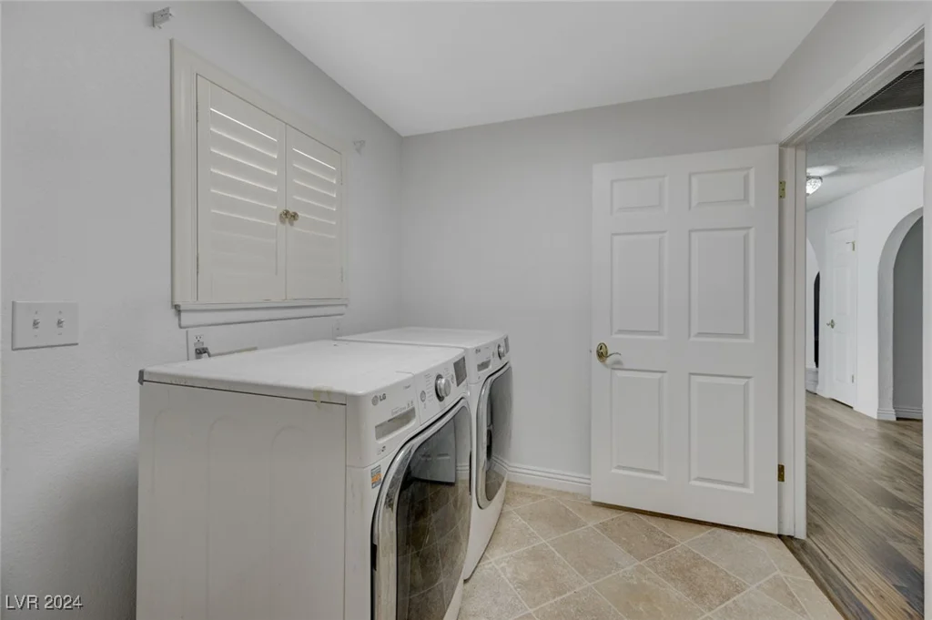 6855 Stone, Las Vegas, NV 89110