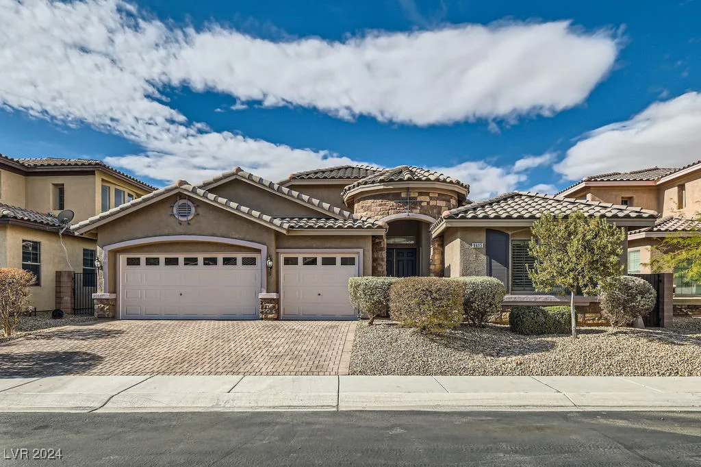9615 Stonily, Las Vegas, NV 89178