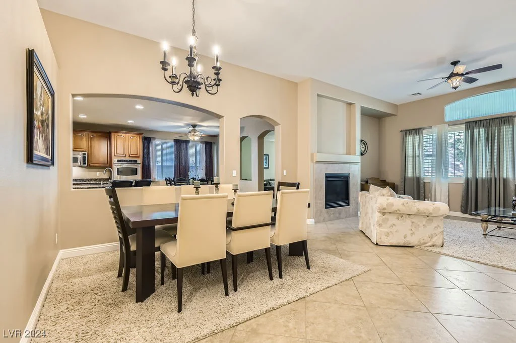 9615 Stonily, Las Vegas, NV 89178