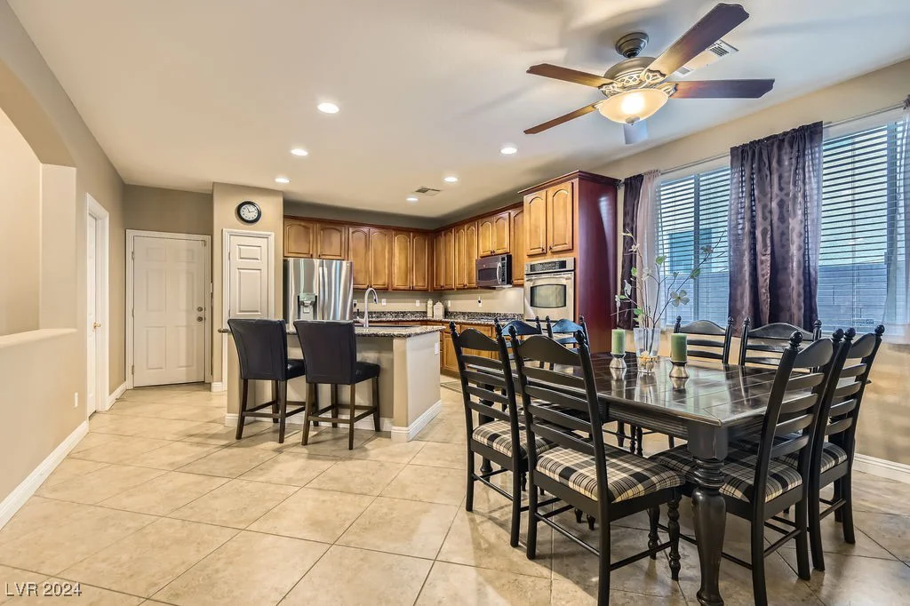 9615 Stonily, Las Vegas, NV 89178