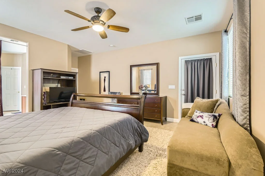 9615 Stonily, Las Vegas, NV 89178