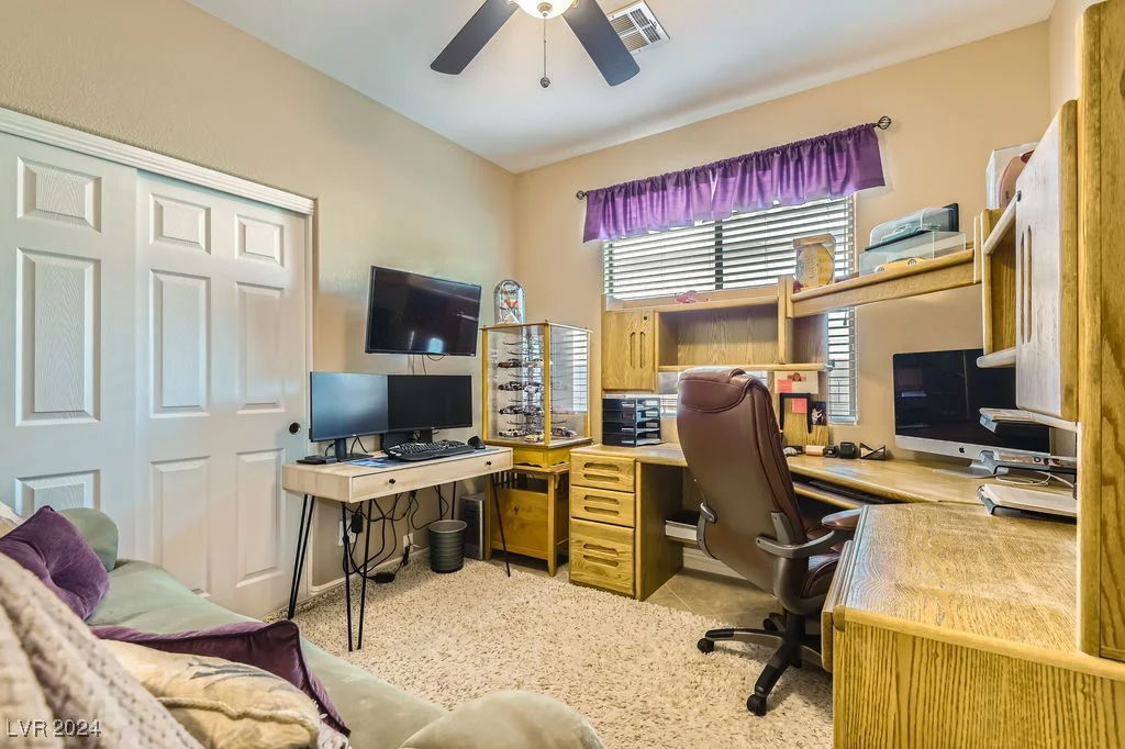 9615 Stonily, Las Vegas, NV 89178
