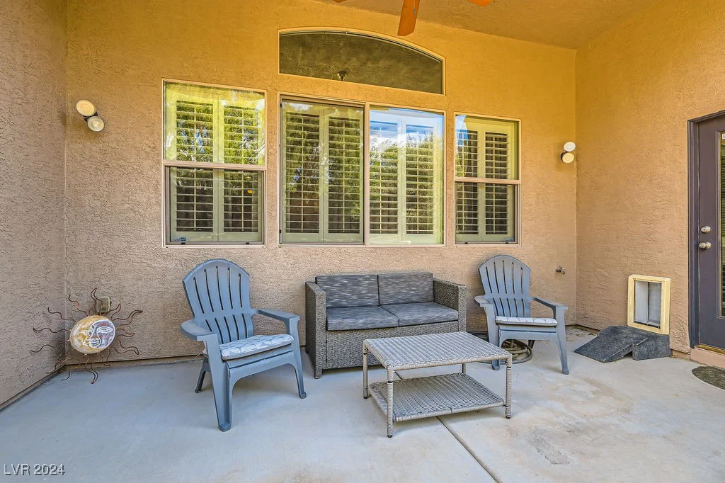9615 Stonily, Las Vegas, NV 89178