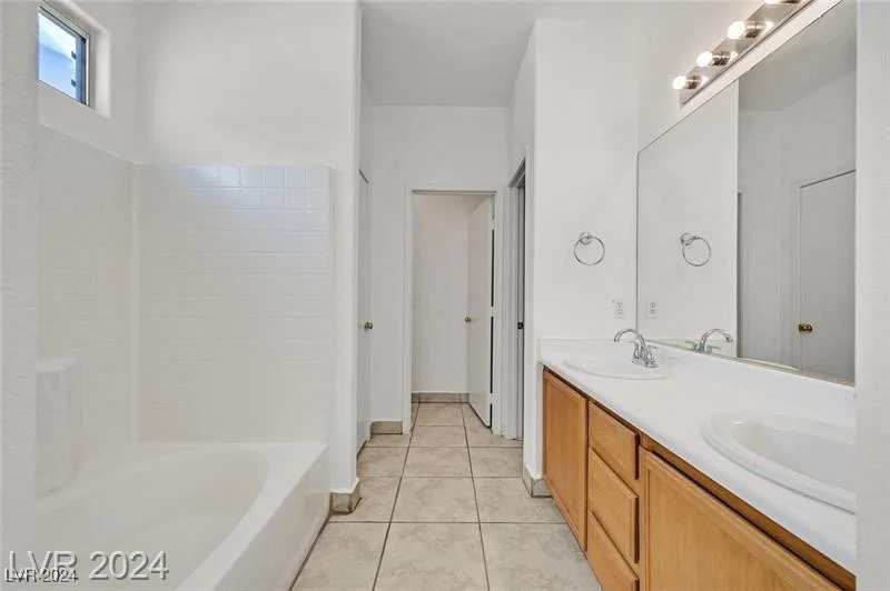 4926 Droubay, Las Vegas, NV 89122
