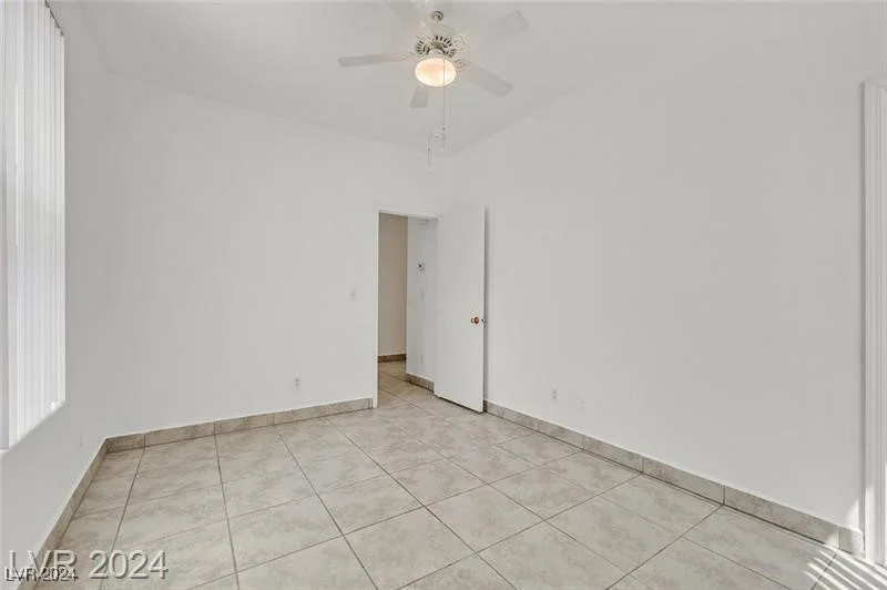 4926 Droubay, Las Vegas, NV 89122