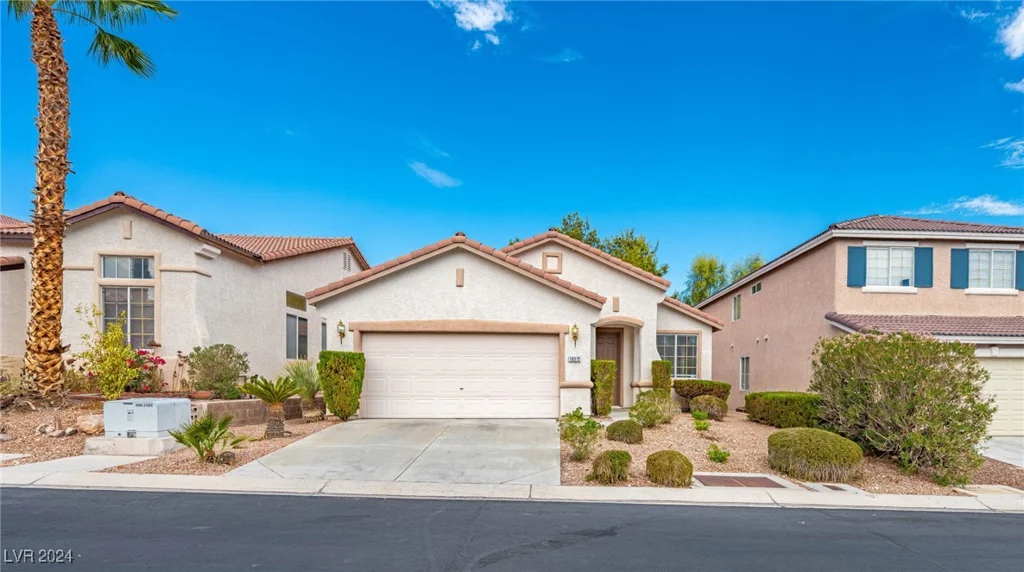 10372 SANTA CRESTA, Las Vegas, NV 89129