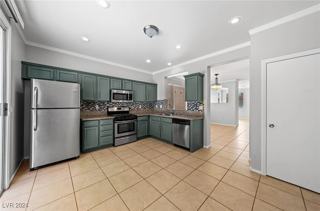 10372 SANTA CRESTA, Las Vegas, NV 89129