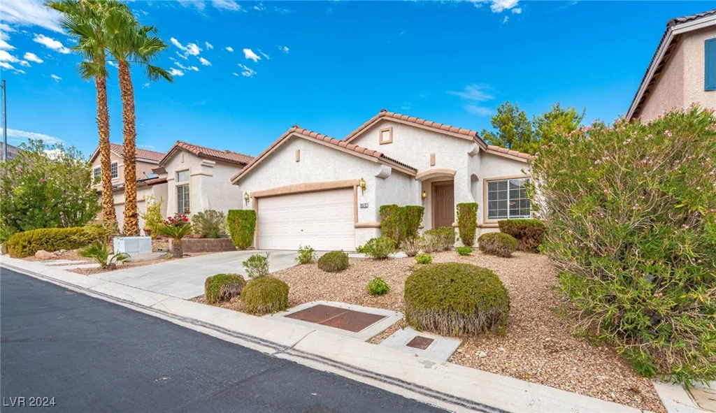 10372 SANTA CRESTA, Las Vegas, NV 89129