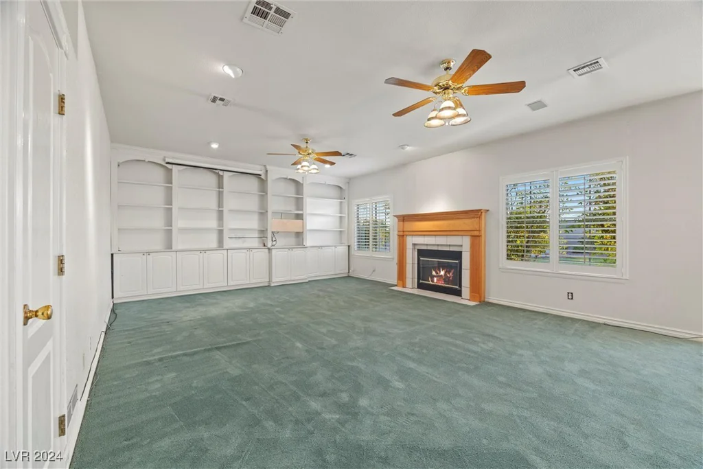 6460 Spanish Garden, Las Vegas, NV 89110