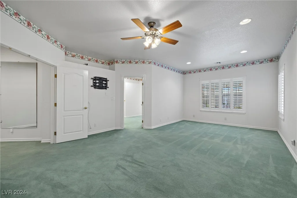 6460 Spanish Garden, Las Vegas, NV 89110