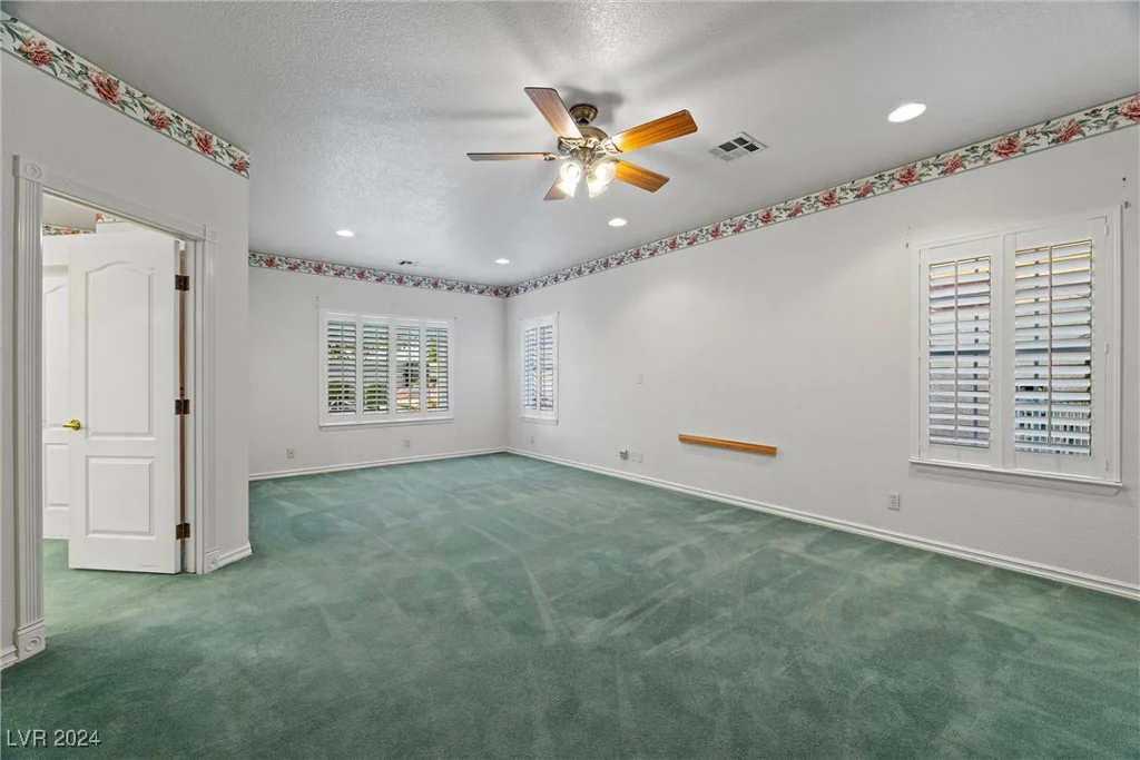 6460 Spanish Garden, Las Vegas, NV 89110
