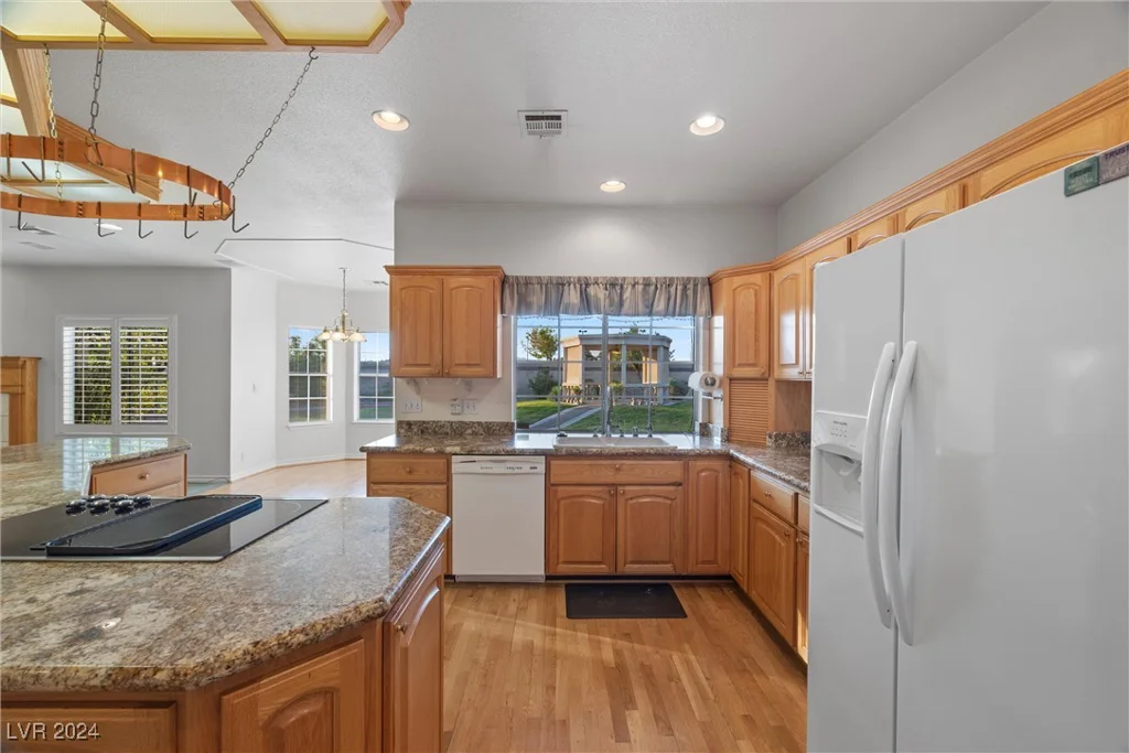 6460 Spanish Garden, Las Vegas, NV 89110