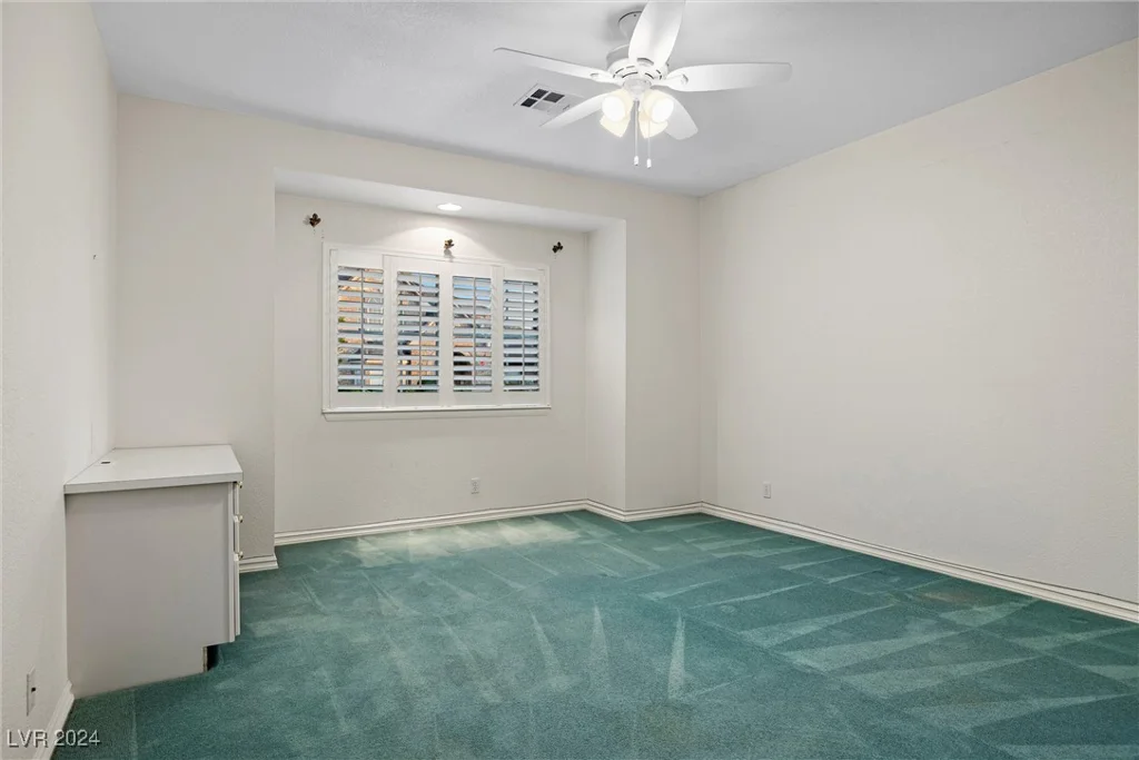 6460 Spanish Garden, Las Vegas, NV 89110