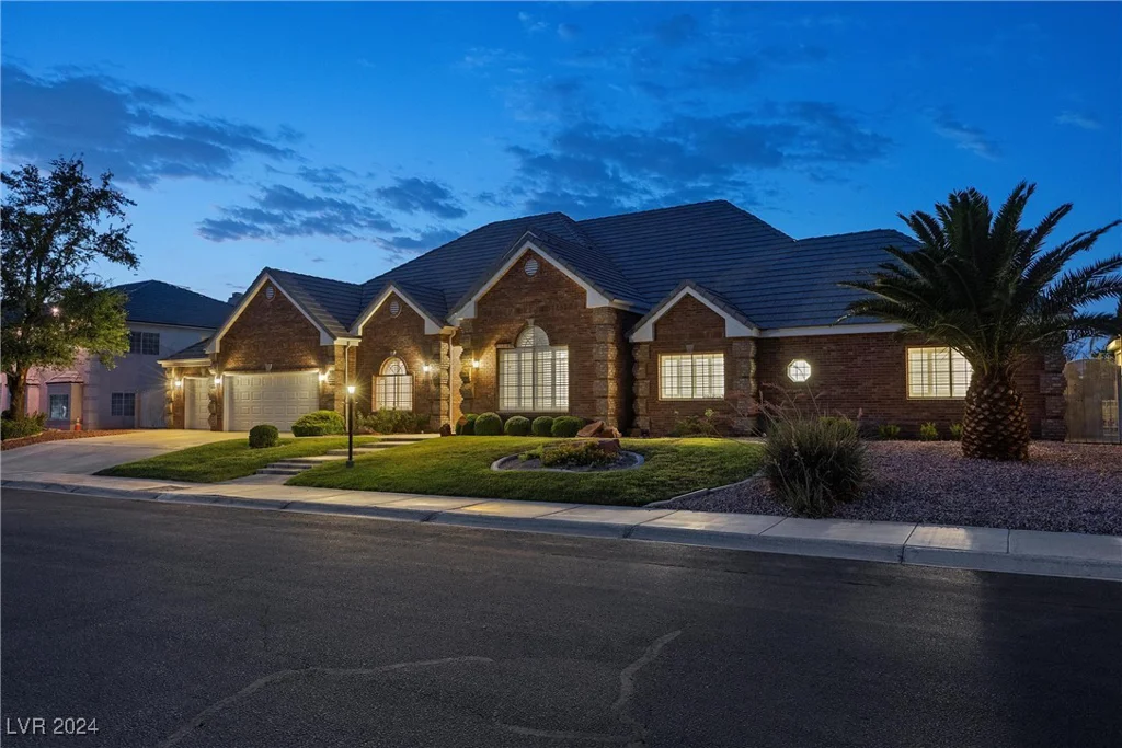 6460 Spanish Garden, Las Vegas, NV 89110