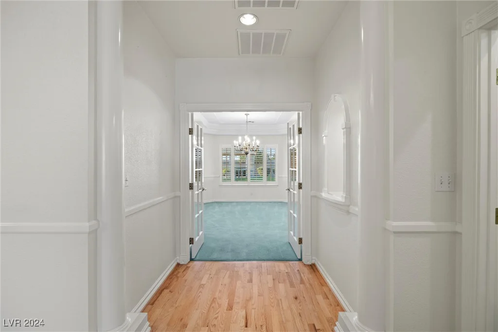 6460 Spanish Garden, Las Vegas, NV 89110