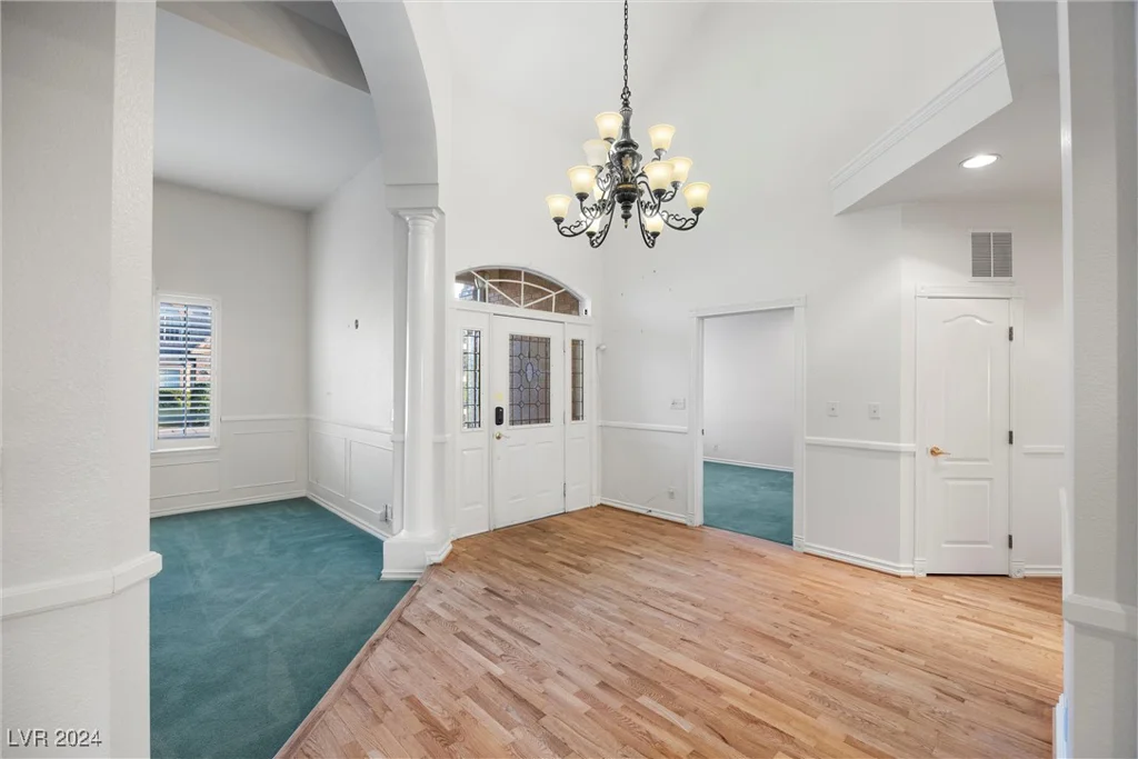 6460 Spanish Garden, Las Vegas, NV 89110
