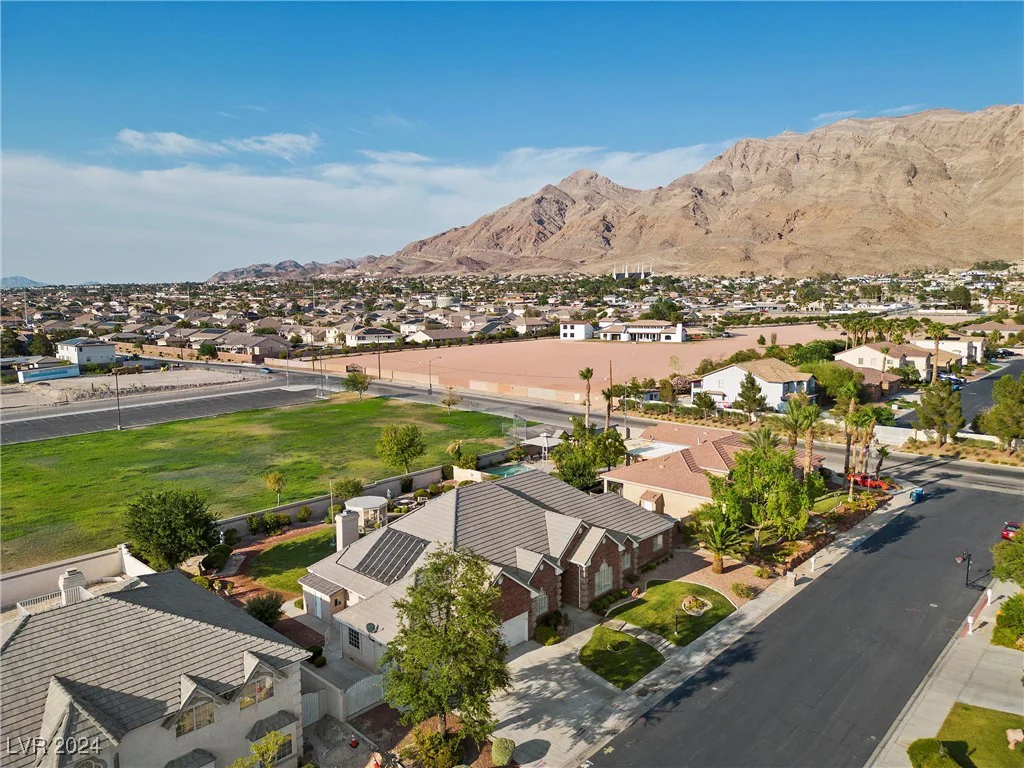 6460 Spanish Garden, Las Vegas, NV 89110