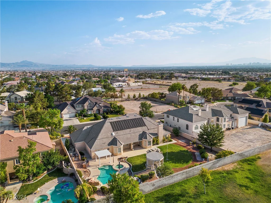 6460 Spanish Garden, Las Vegas, NV 89110