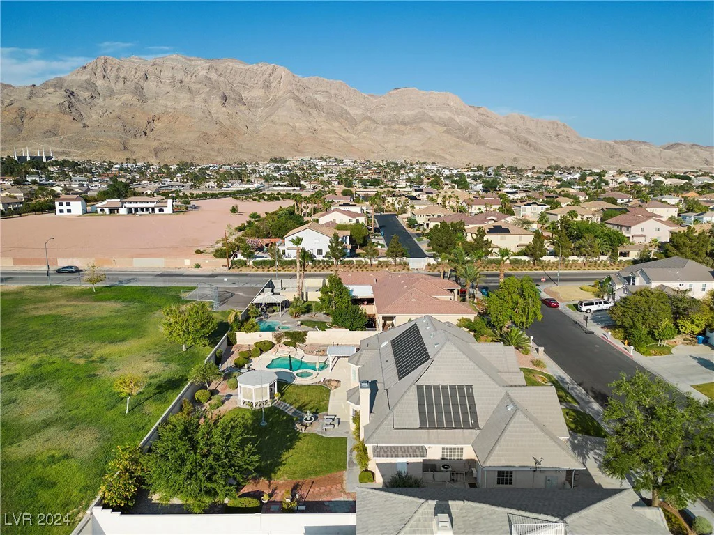 6460 Spanish Garden, Las Vegas, NV 89110