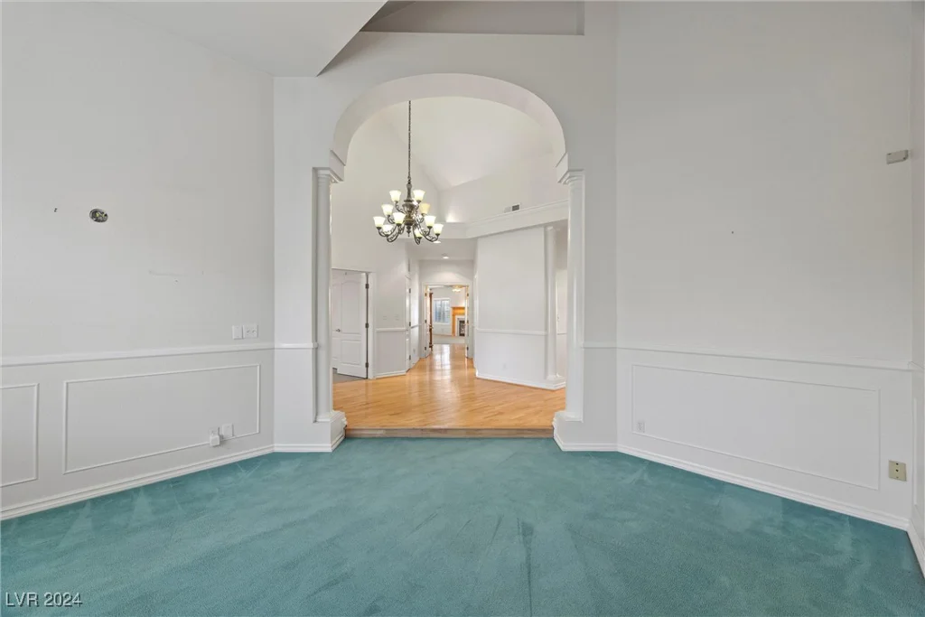 6460 Spanish Garden, Las Vegas, NV 89110