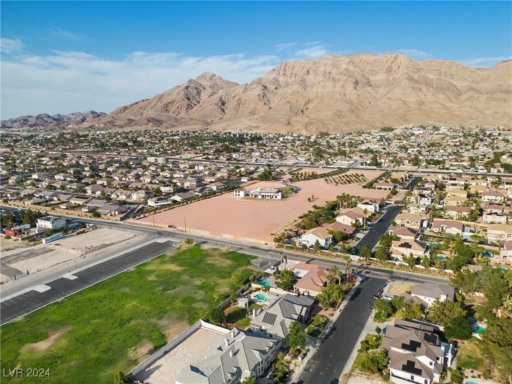 6460 Spanish Garden, Las Vegas, NV 89110