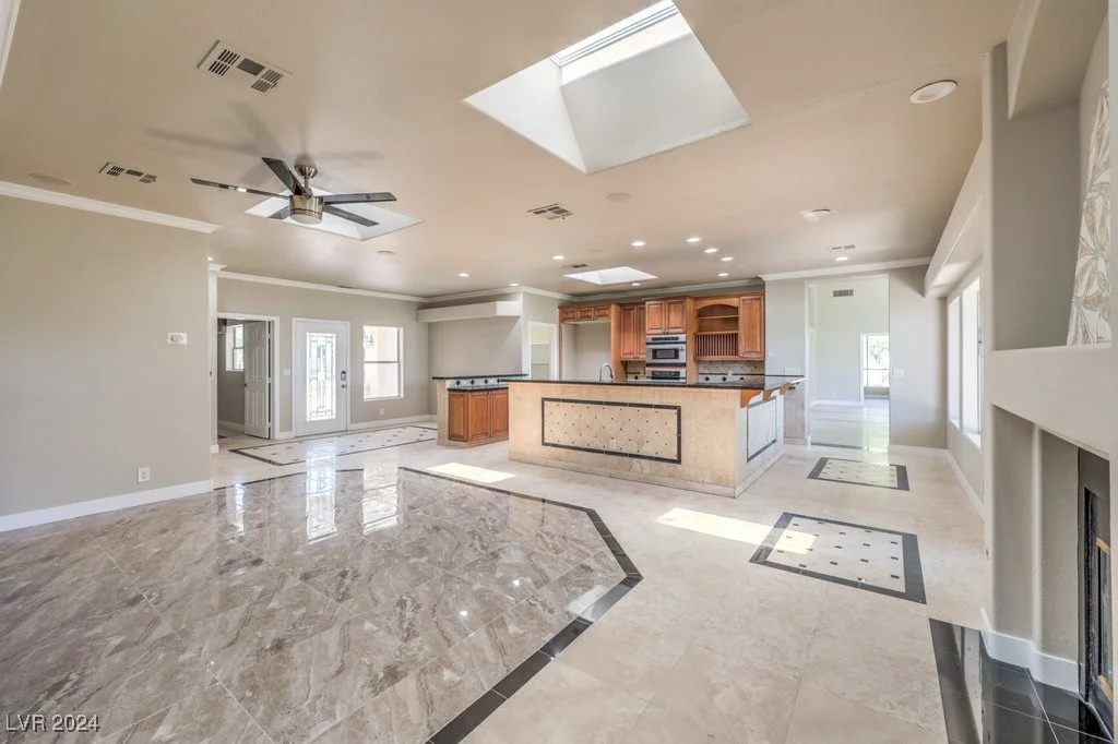 4813 Richmar, Las Vegas, NV 89139