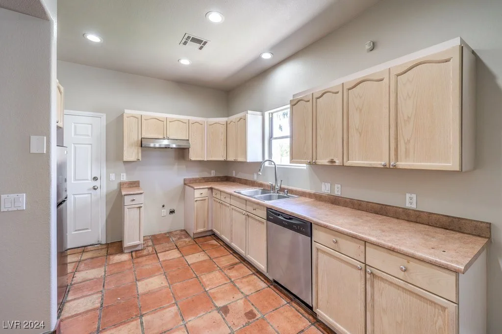4813 Richmar, Las Vegas, NV 89139