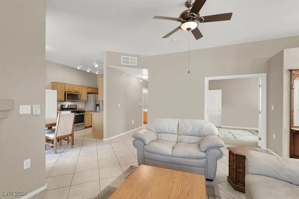 2305 Horizon Ridge, Henderson, NV 89052