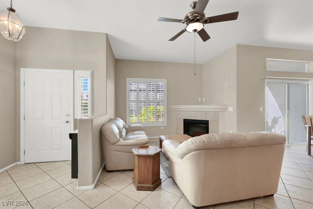 2305 Horizon Ridge, Henderson, NV 89052