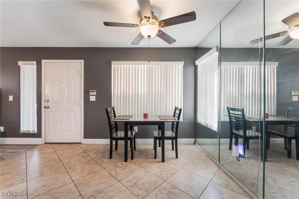 5114 Mandalay Springs, Las Vegas, NV 89120
