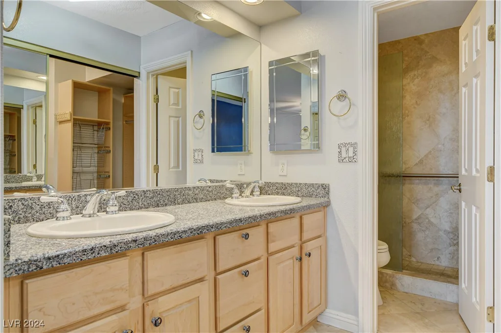 7844 Bluewater, Las Vegas, NV 89128