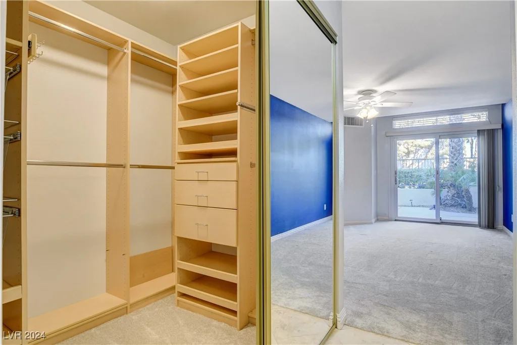 7844 Bluewater, Las Vegas, NV 89128