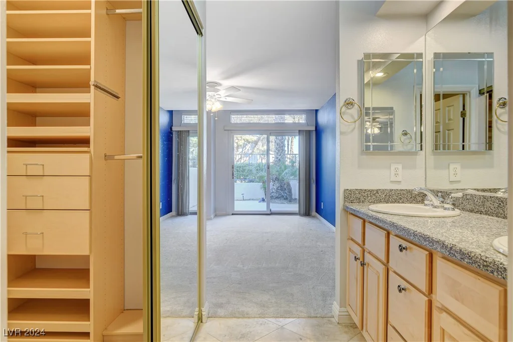 7844 Bluewater, Las Vegas, NV 89128