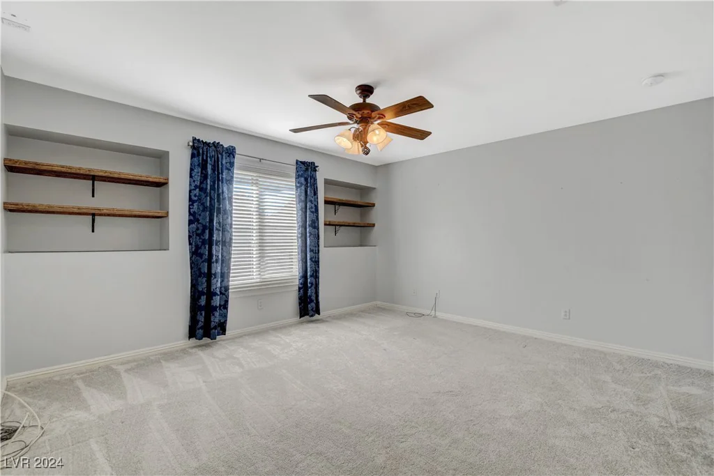 7844 Bluewater, Las Vegas, NV 89128
