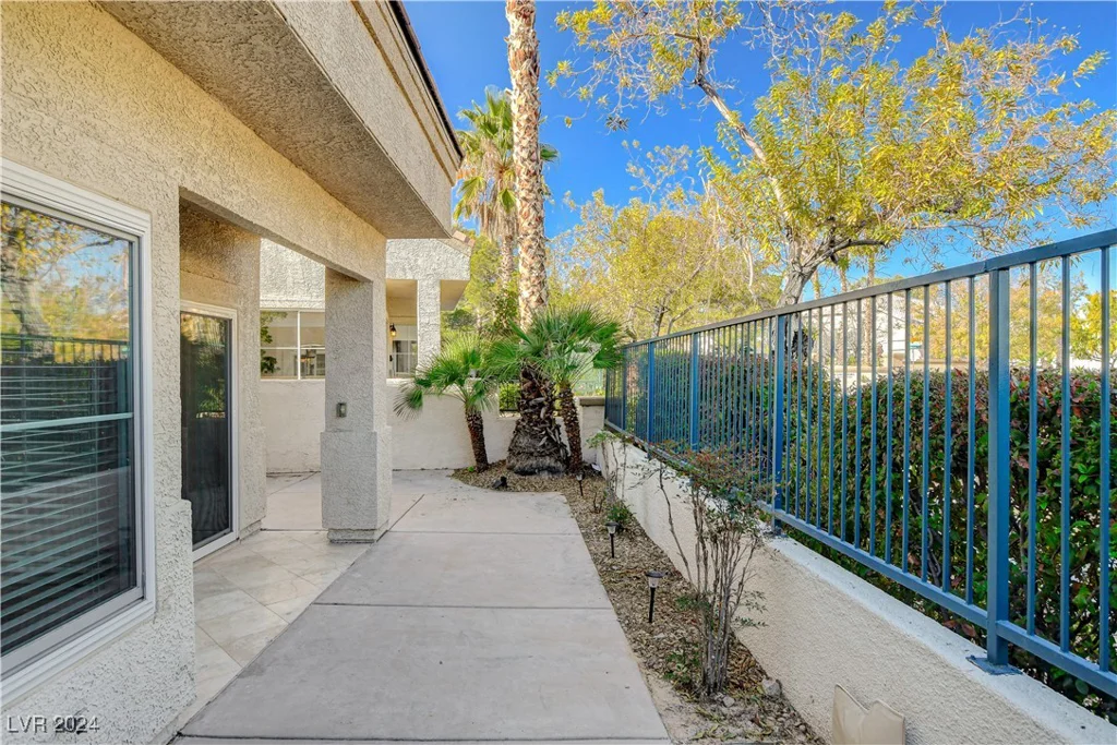 7844 Bluewater, Las Vegas, NV 89128