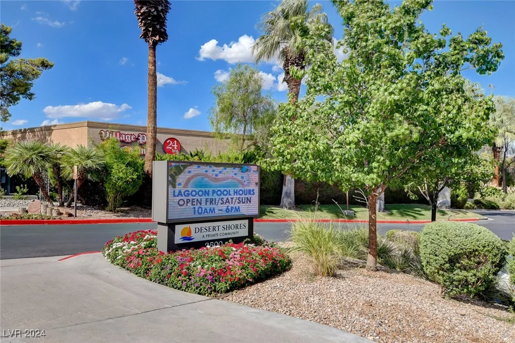 7844 Bluewater, Las Vegas, NV 89128