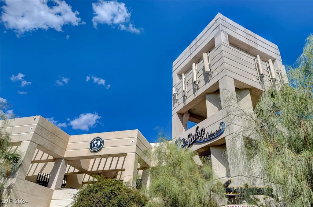 7844 Bluewater, Las Vegas, NV 89128