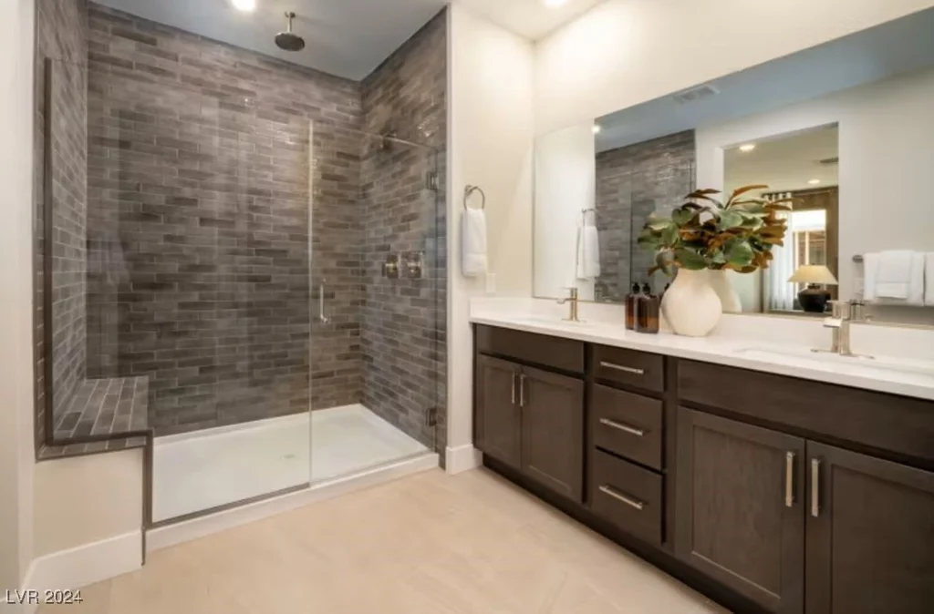 2545 Monolith, Las Vegas, NV 89138