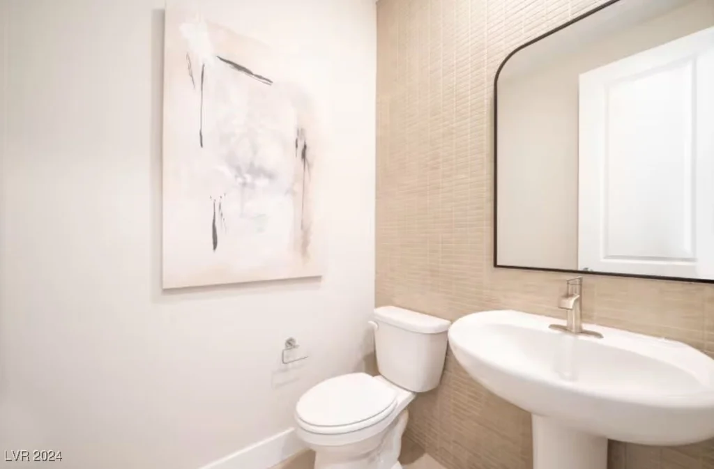 2545 Monolith, Las Vegas, NV 89138