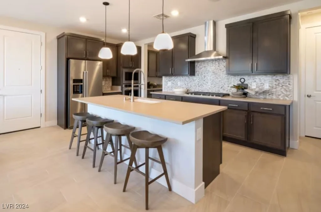 2545 Monolith, Las Vegas, NV 89138
