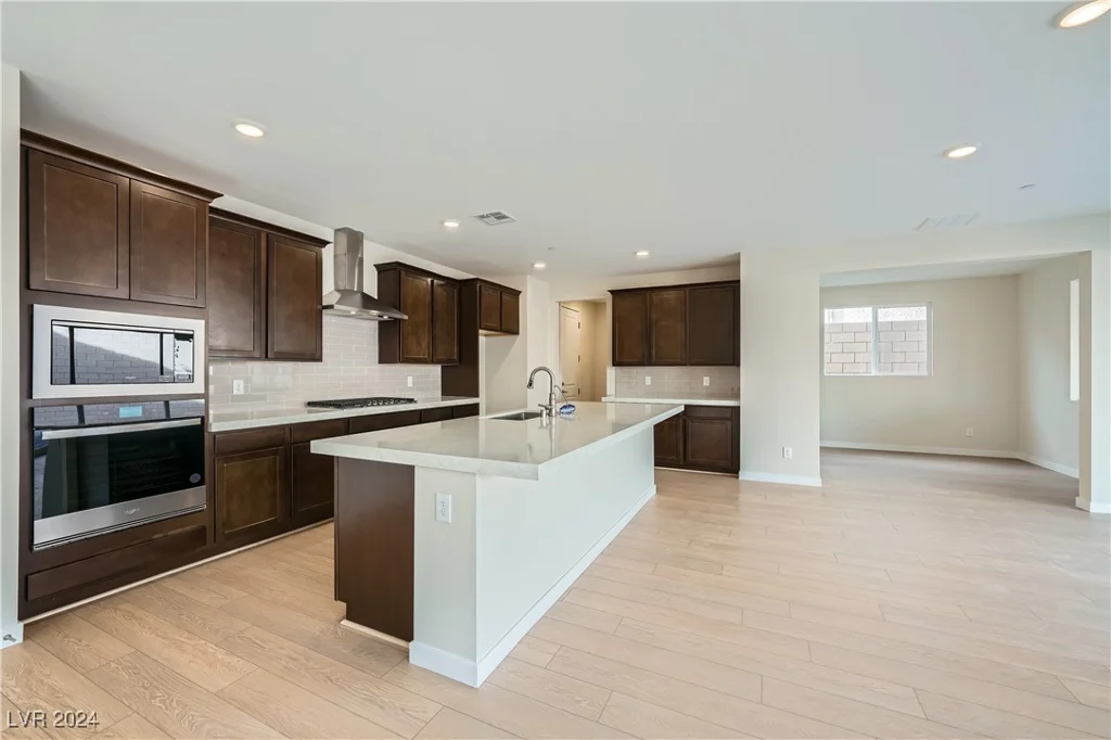 10474 Vanhoy Crest, Las Vegas, NV 89166