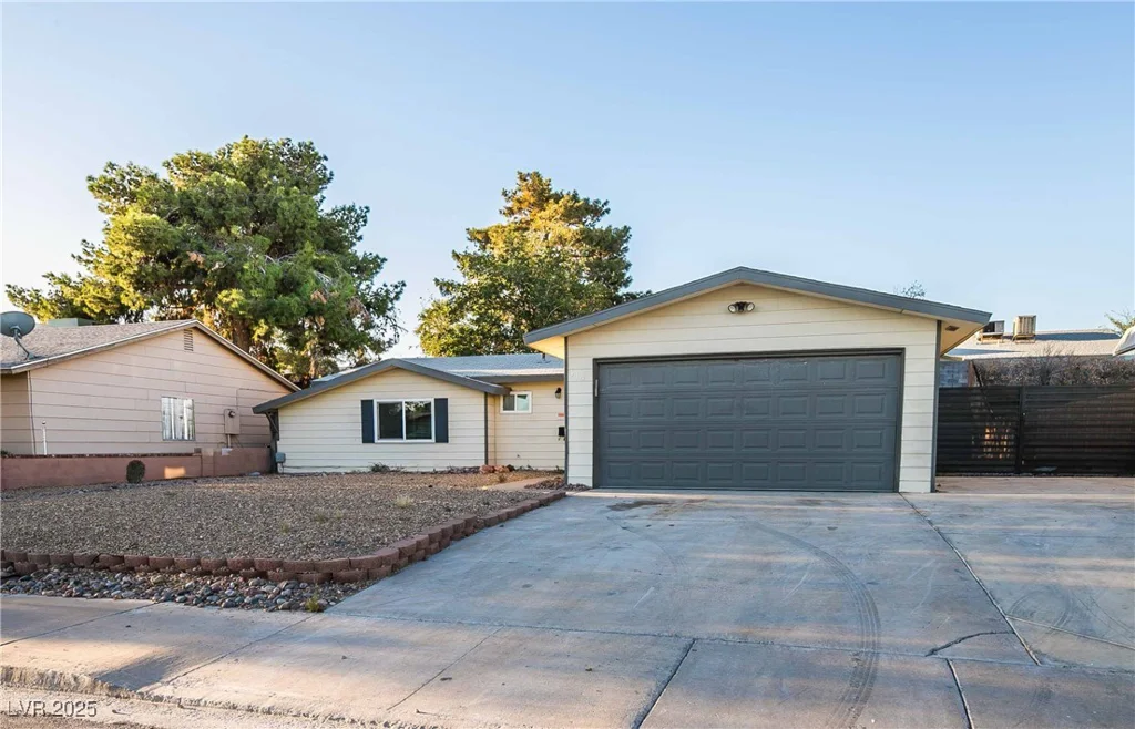 414 Scenic, Henderson, NV 89002
