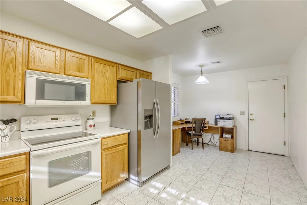 8745 Smokey, Las Vegas, NV 89134