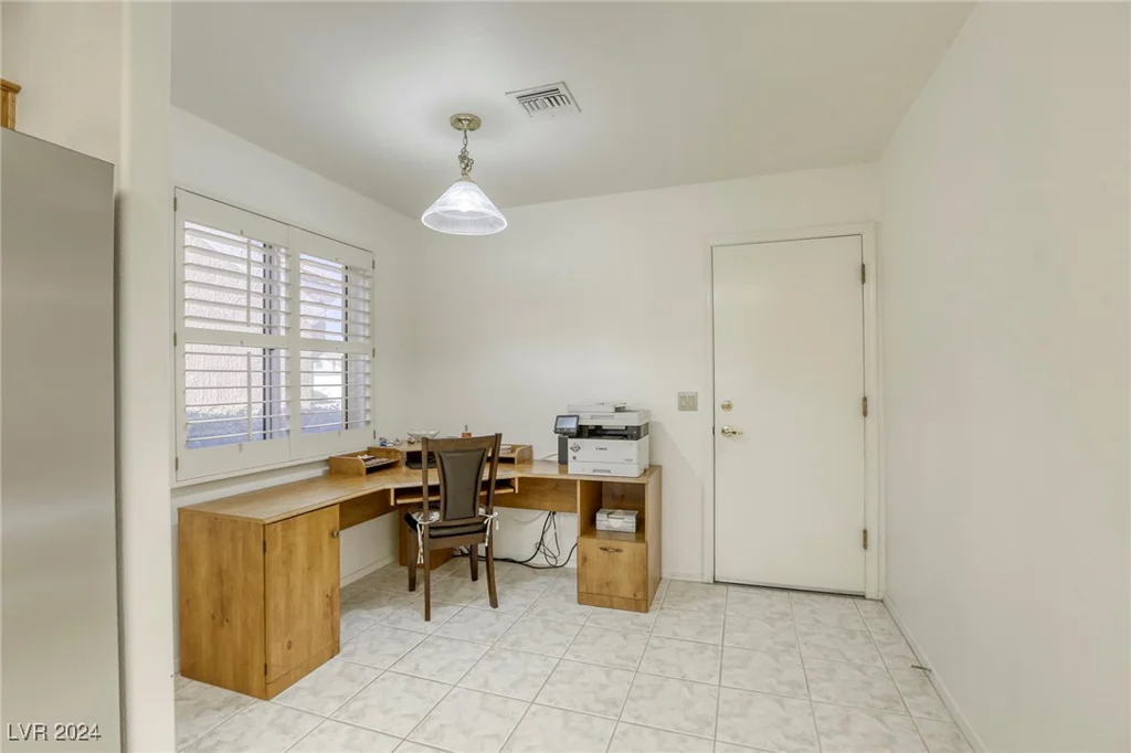 8745 Smokey, Las Vegas, NV 89134