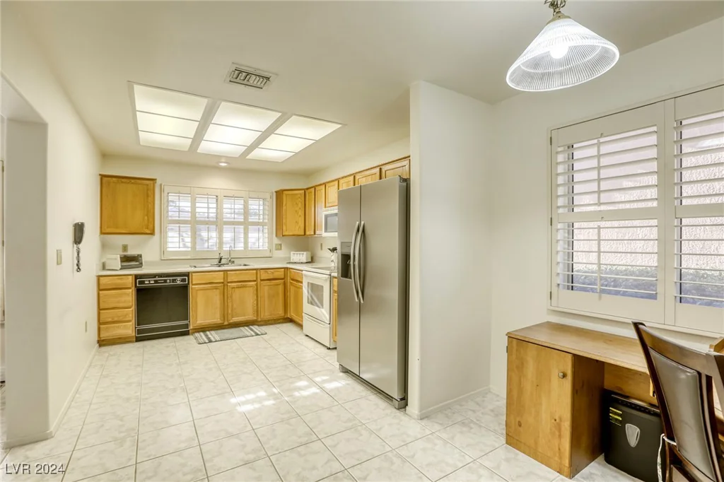 8745 Smokey, Las Vegas, NV 89134