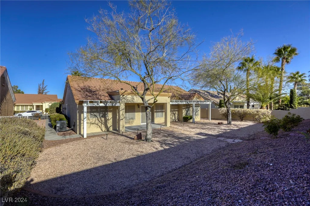 8745 Smokey, Las Vegas, NV 89134