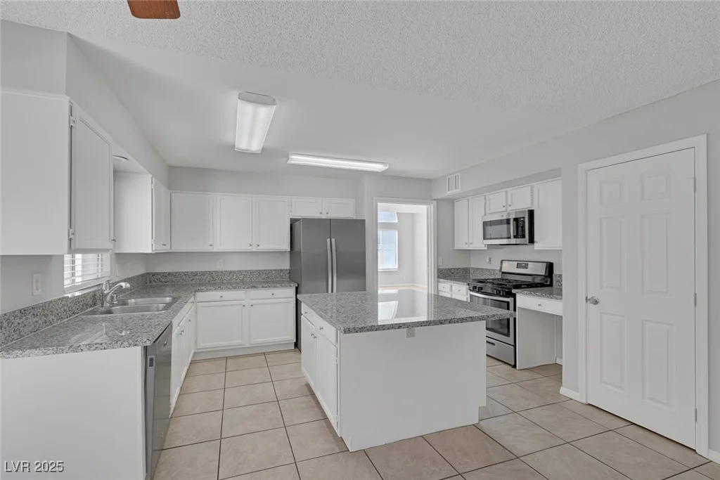 6409 Morley, Las Vegas, NV 89108