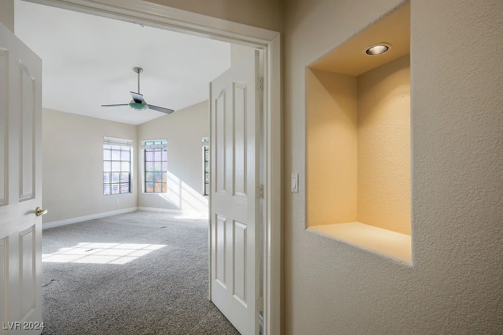 2033 Sedona Creek, Las Vegas, NV 89128