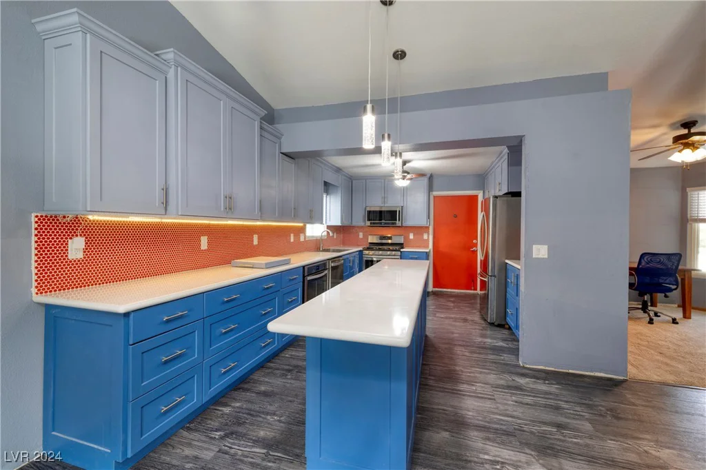 4365 El Como, Las Vegas, NV 89121
