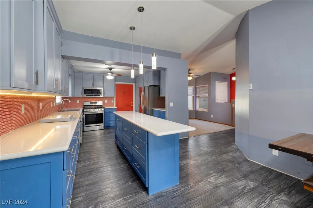 4365 El Como, Las Vegas, NV 89121